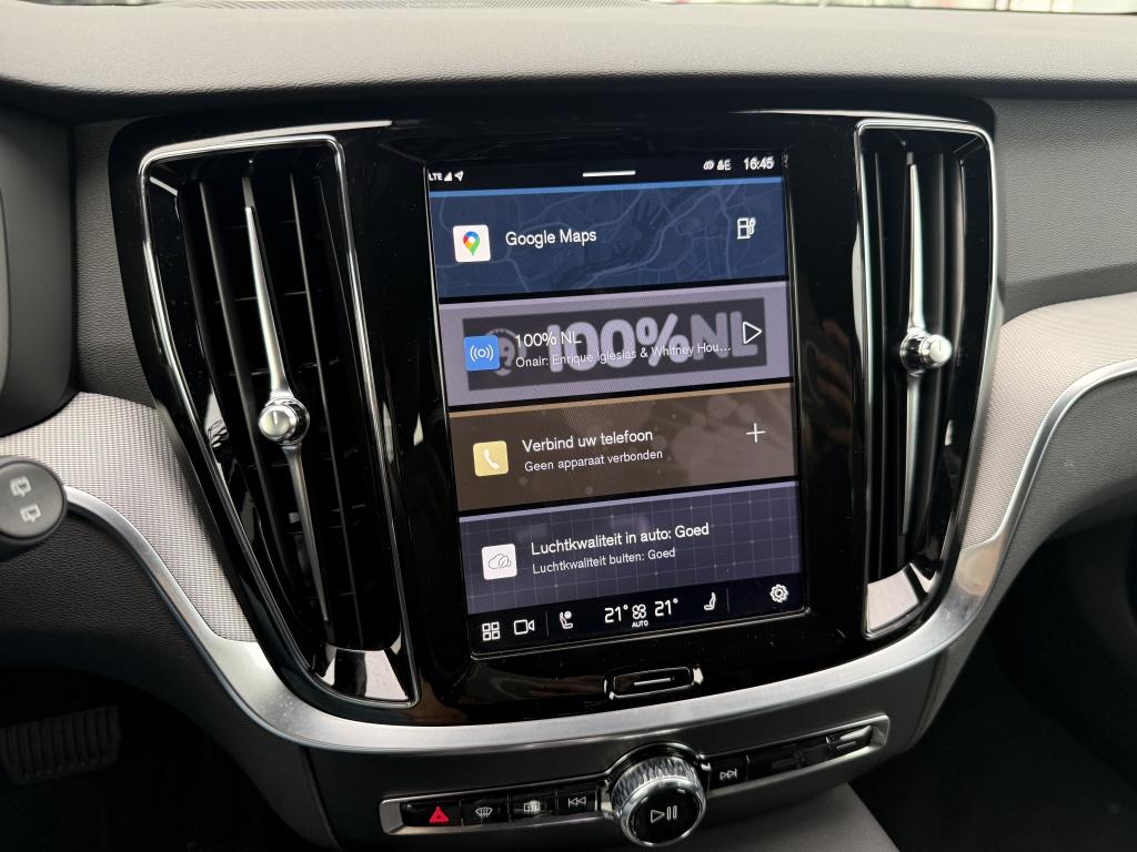 Volvo V60 t6 398pk recharge plus dark| adap.cruise| 360camera| trekaak