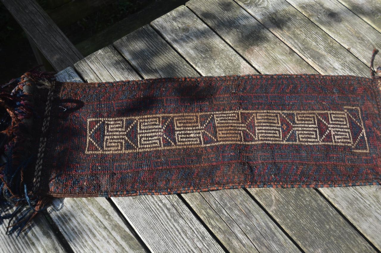 Klein tapijt of weefwerk uit Centraal-Azië (Afghanistan/Turkmenistan)