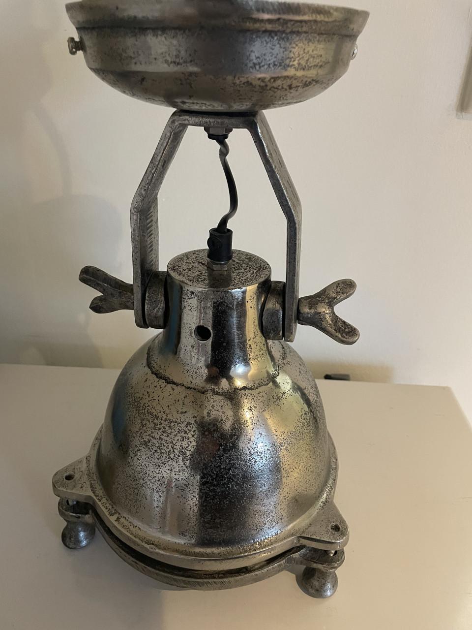 INDUSTRIELE HANG EN - WANDLAMP