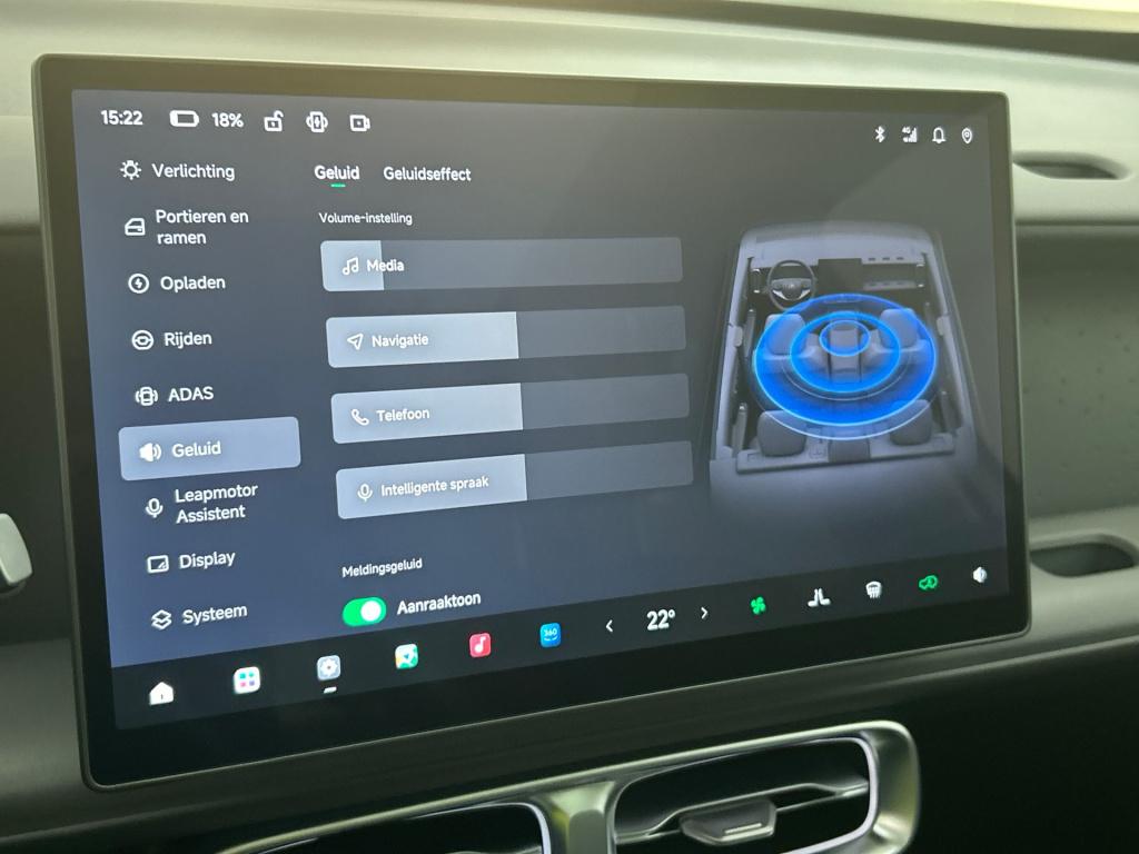 Leapmotor B10 design promax 67.1 kwh | demo auto | ** beschikbaar per 01-05