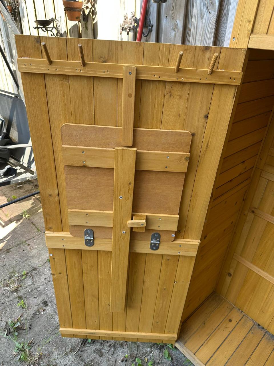 Houten tuinkast / tuinhuis – €90 | Ophalen in Middelburg