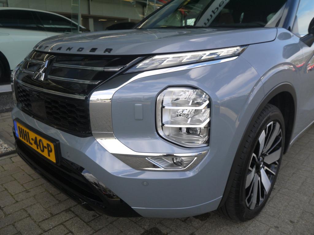 Mitsubishi Outlander 2.4 phev instyle+