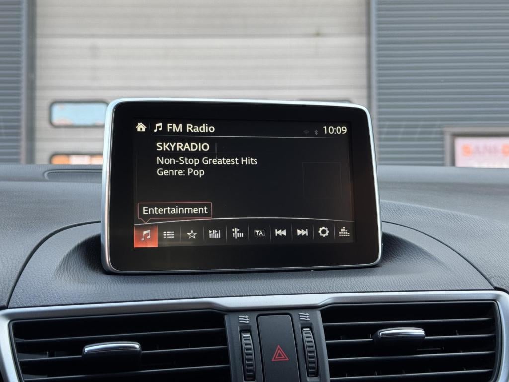 Mazda 3 2.0 ts+ incl. trekhaak!