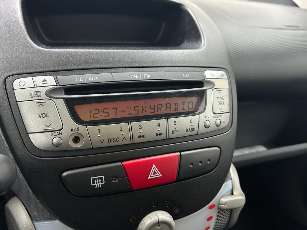 Citroen C1 occasion 1.0-12v séduction | wit | tweedehands citroen c1 | aux 