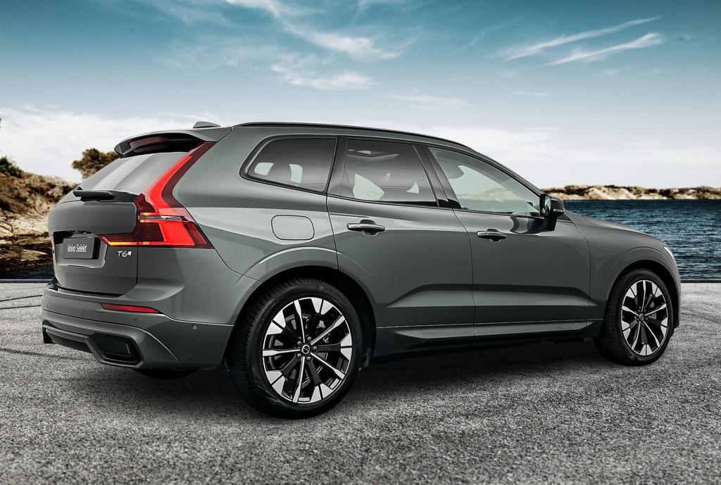 Volvo XC60 t6 398pk recharge ultra dark| luchtvering| 360camera| trekhaak