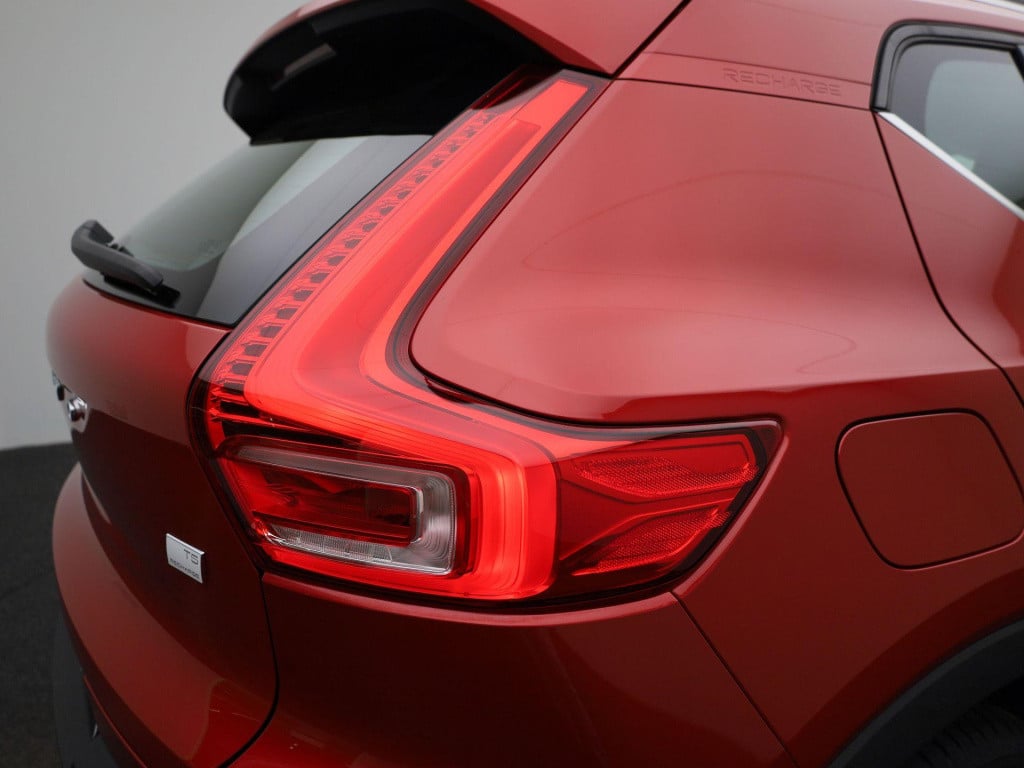 Volvo XC40 1.5 t5 recharge inscription expression | navigatie | camera | cl