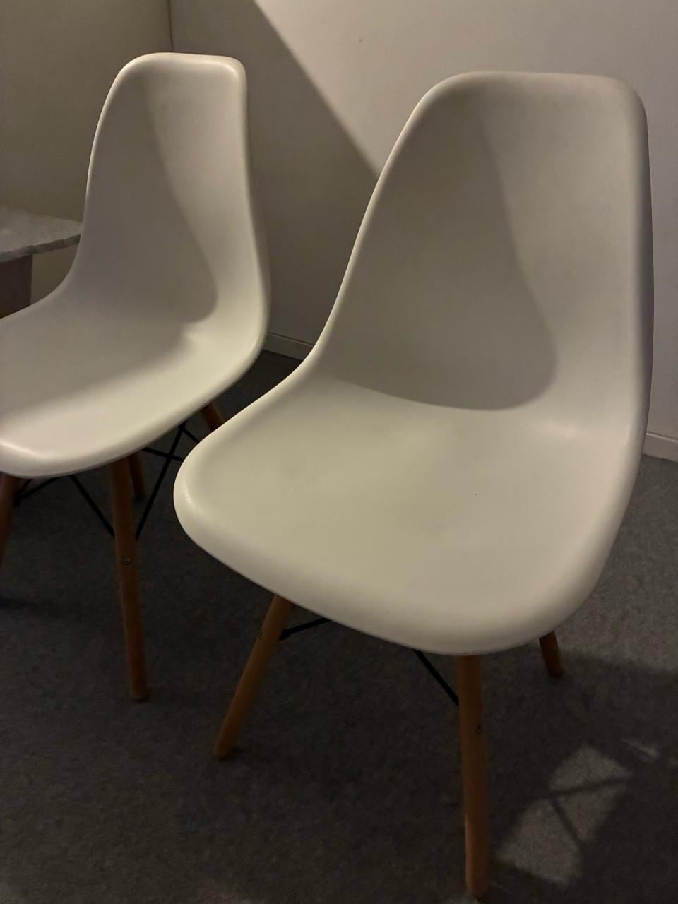 2 Stoelen wit