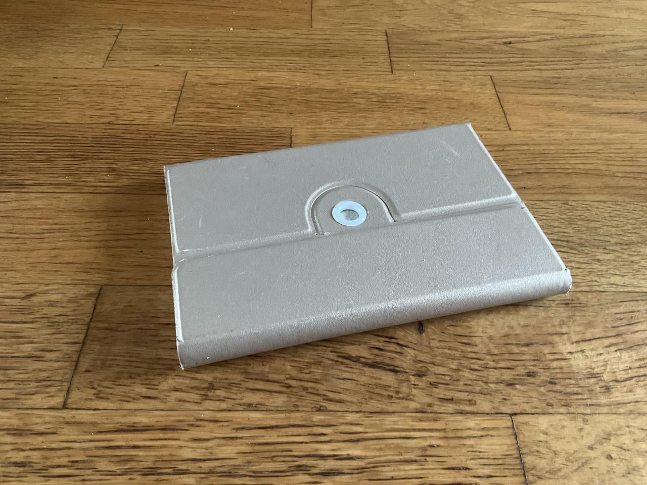 Apple iPad Mini 4 128 GB – wit – met hoezen en toetsenbord