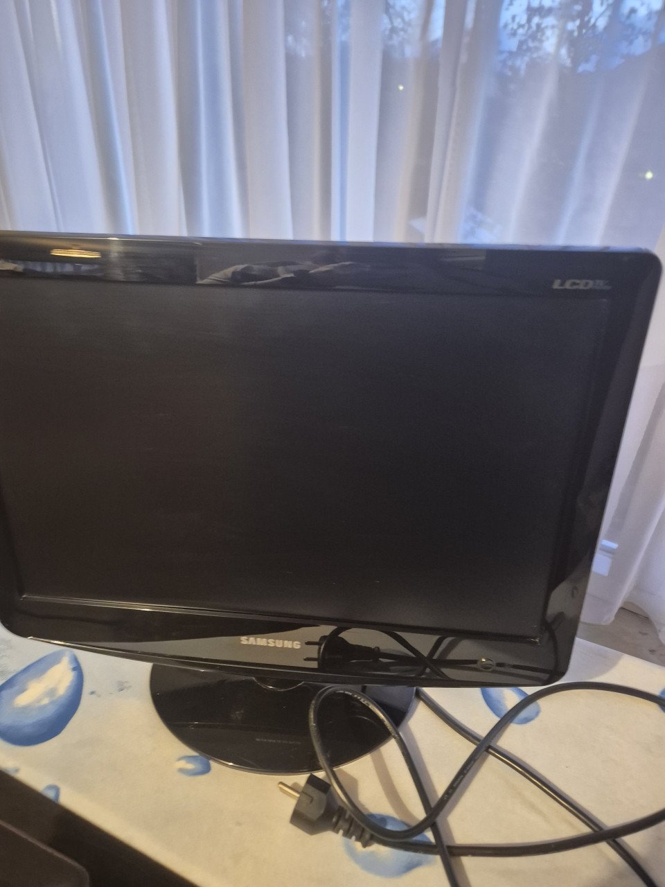 Samsung SyncMaster 2032MW 20" TV/Monitor