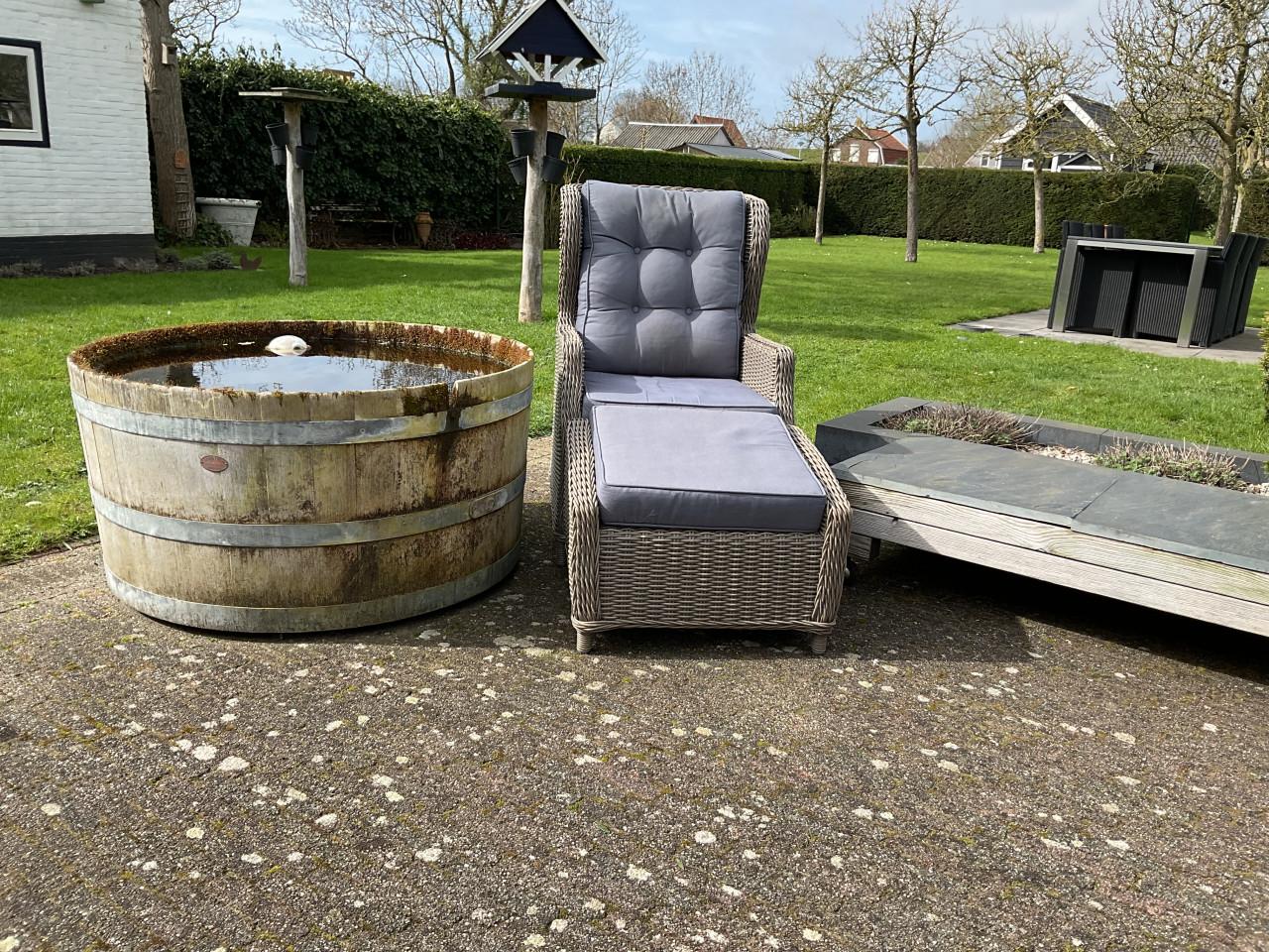 Tuinstoel plus hocker