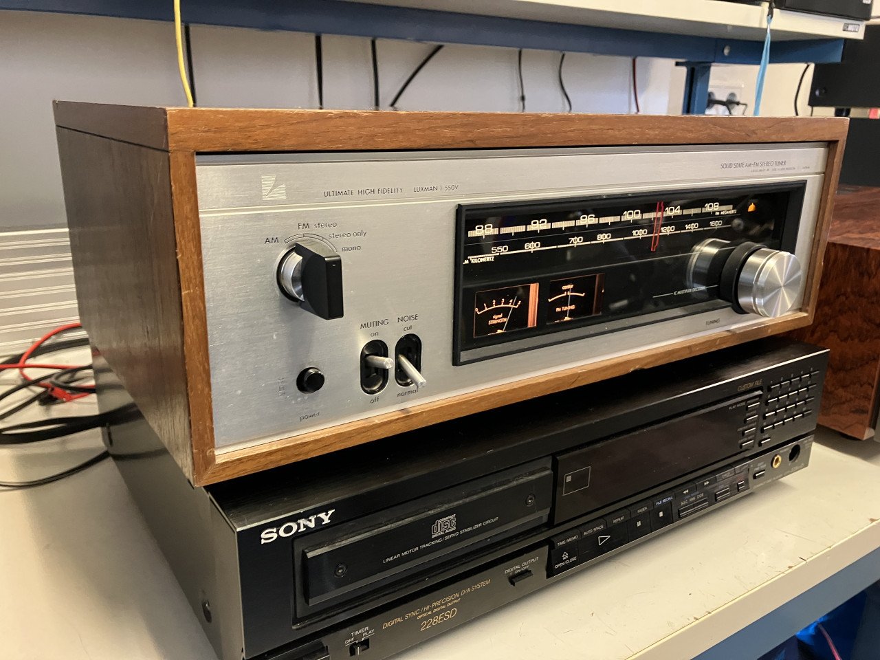 Luxman T-550V vintage tuner houten kast volledige service en garantie
