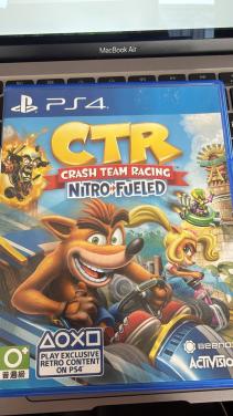 PS4 ctr Crash team racing nitro fueled
