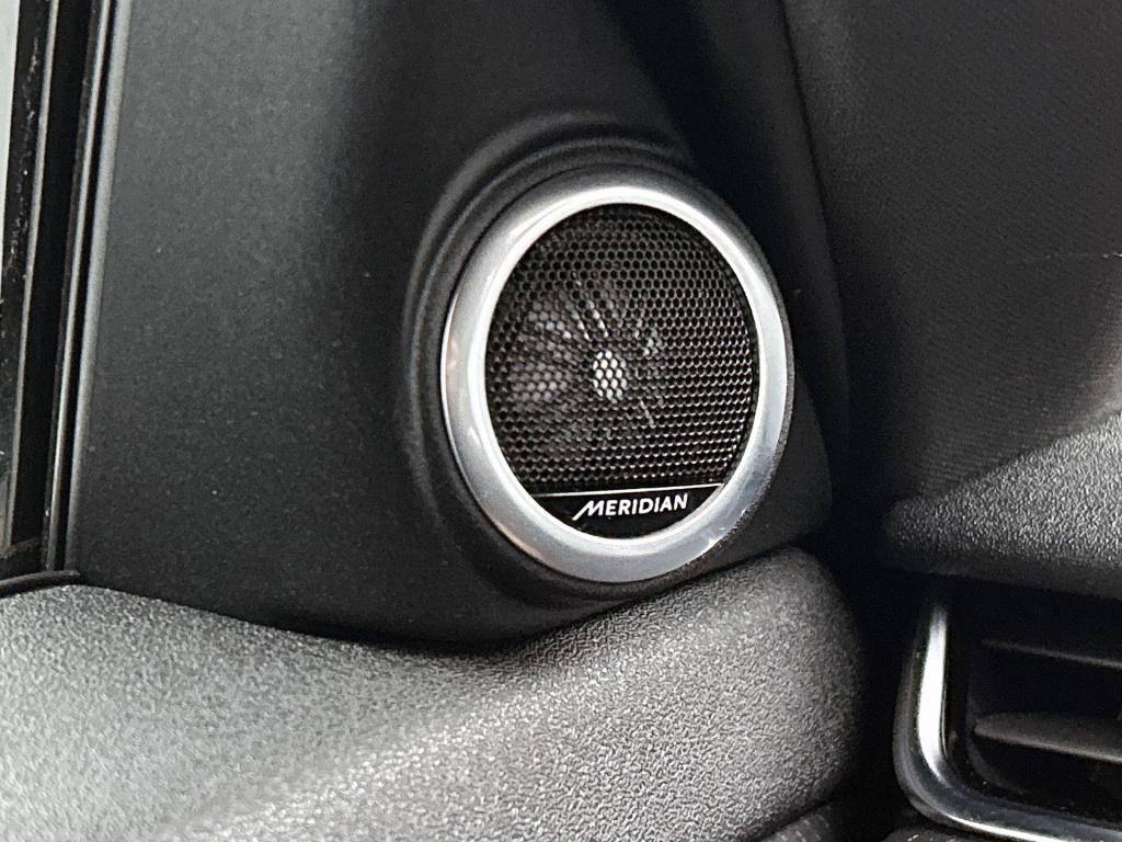 Land Rover Range Rover 1.5 p300e awd r-dynamic s | apple carplay / android 