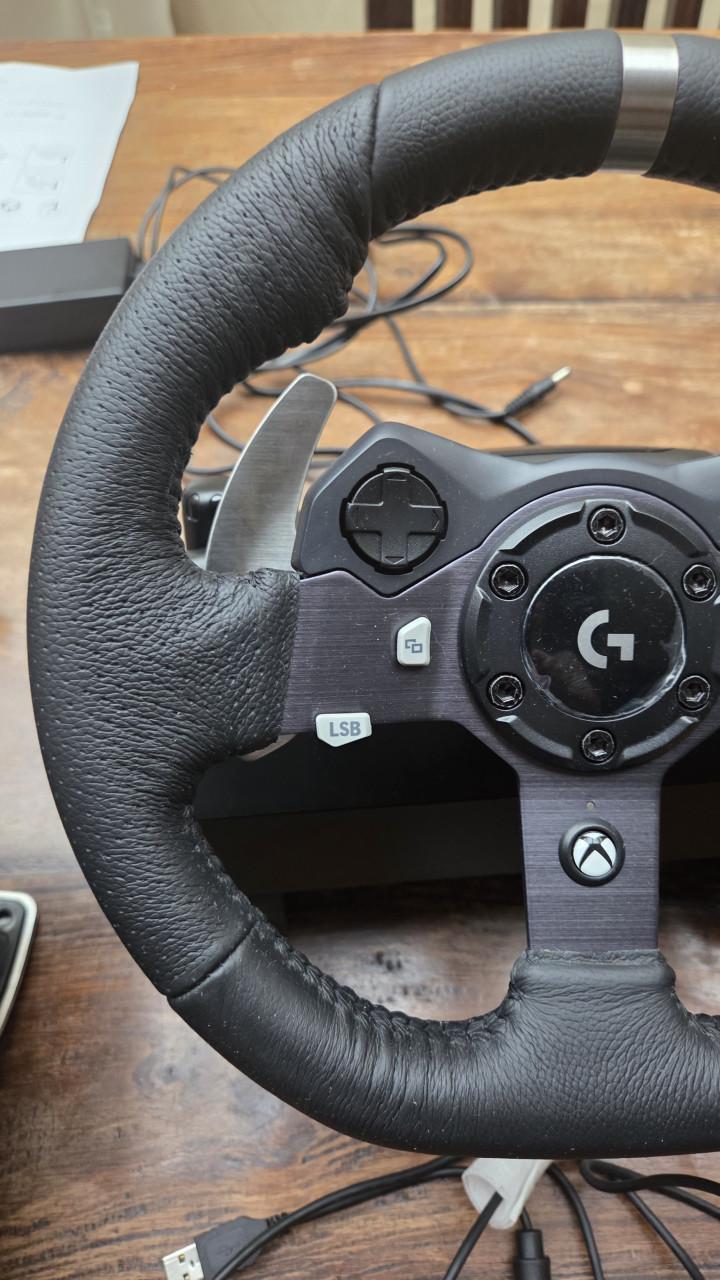 Logitech G920 Racing Wheel - Xbox/PC