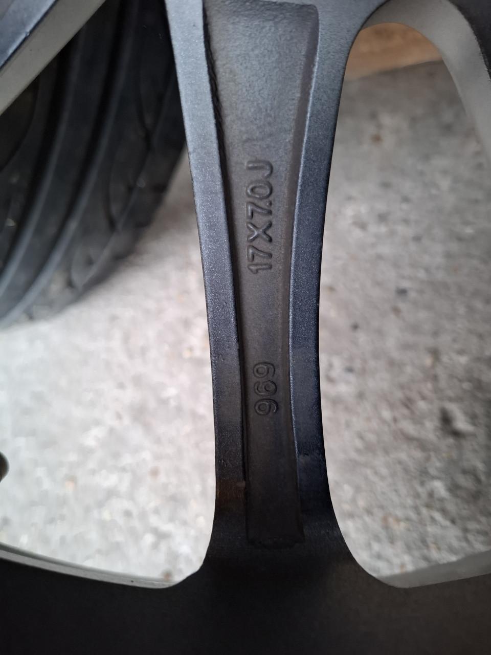 Velgen 17 inch 4x100 en 4x108