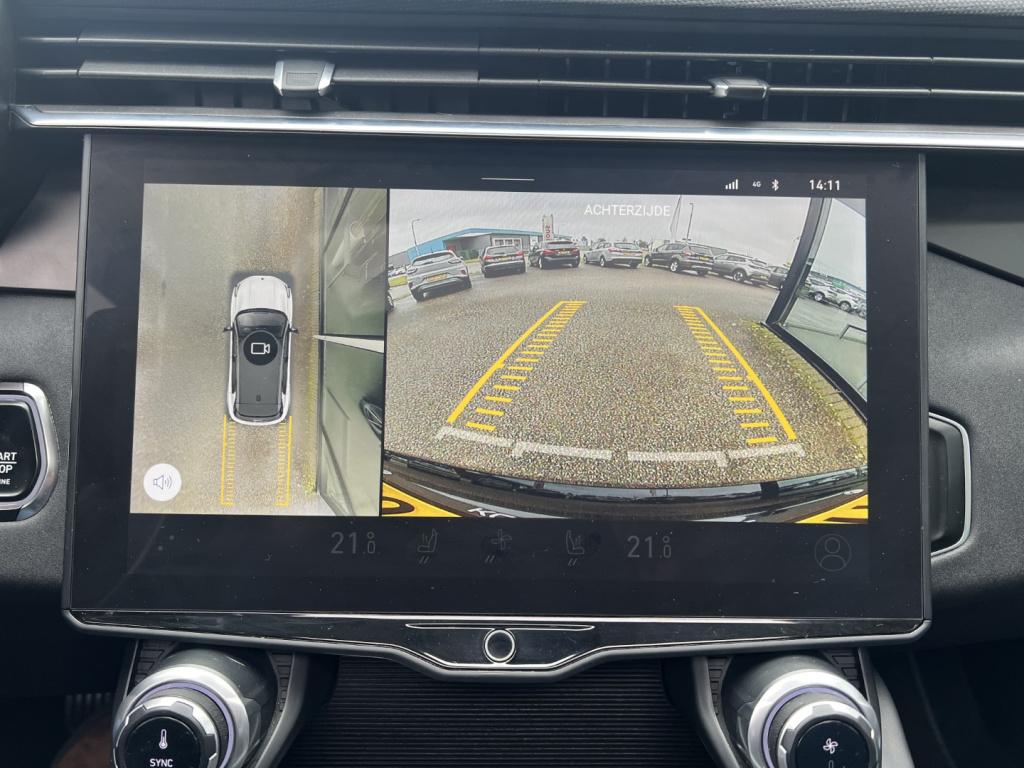 Lynk & Co 01 1.5 261pk phev plug inn hybrid ,black edition , pano dak,car p