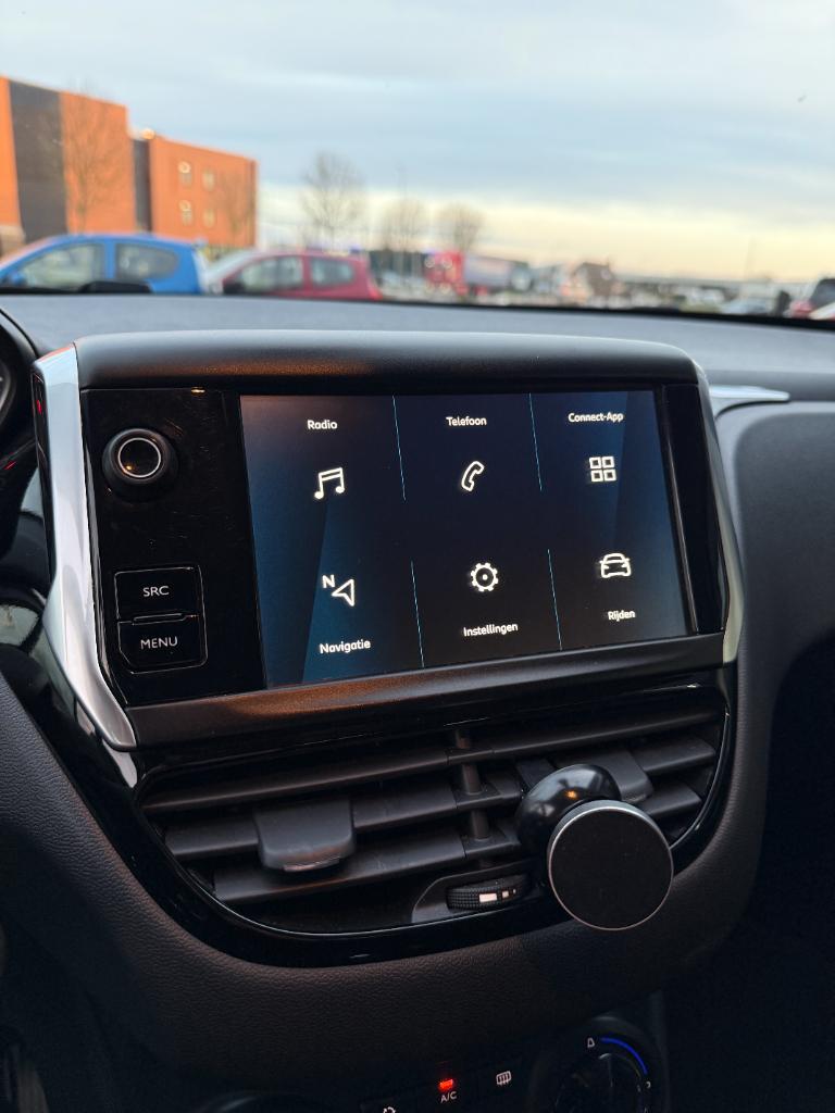 Peugeot 208 1.2 puretech - active