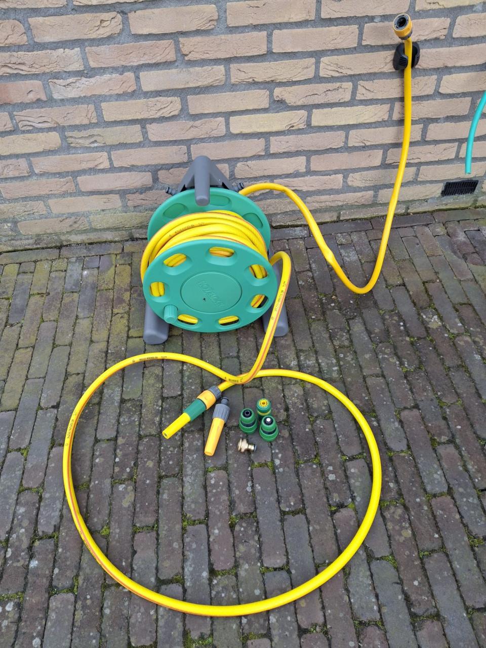 Tuinslang op haspel, extra lang !
