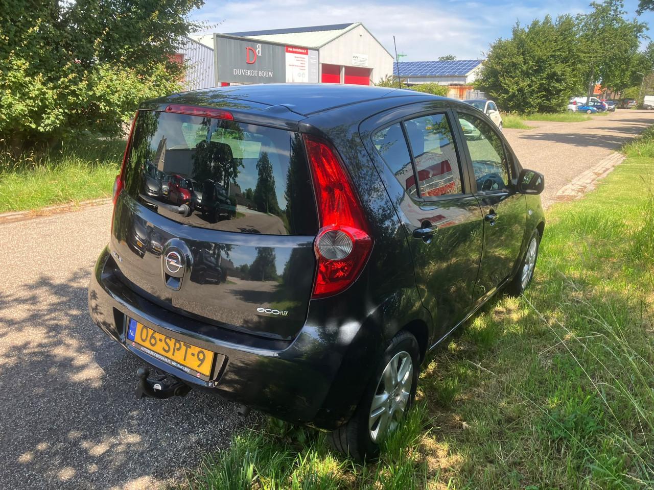 Opel Agila 1.0