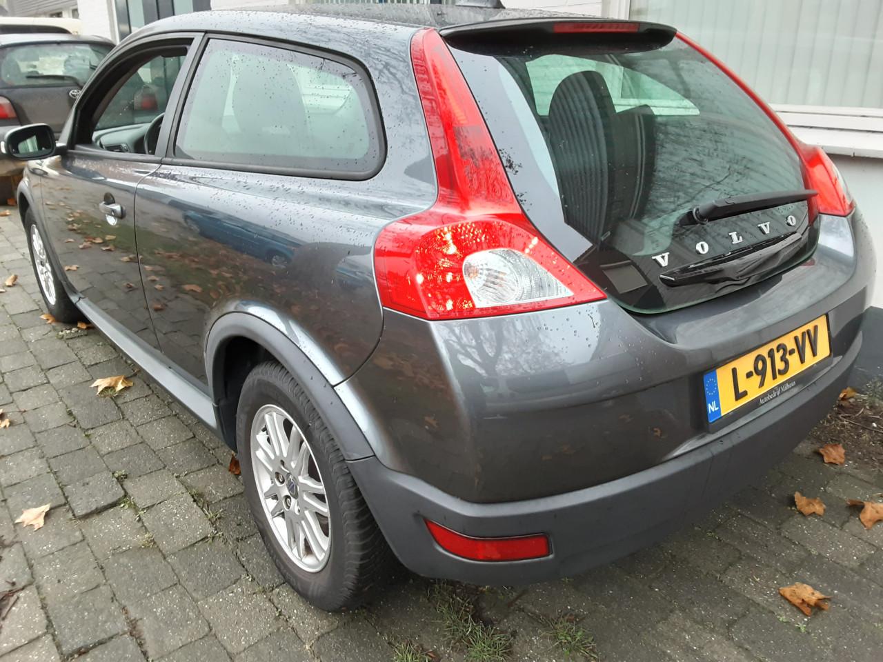 Volvo C30 1.8 apk 18-08-2026