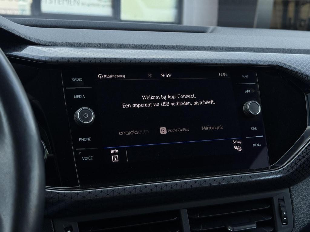 Volkswagen T-cross 1.0 tsi style automaat nl-auto inc. trekhaak afneembaar!