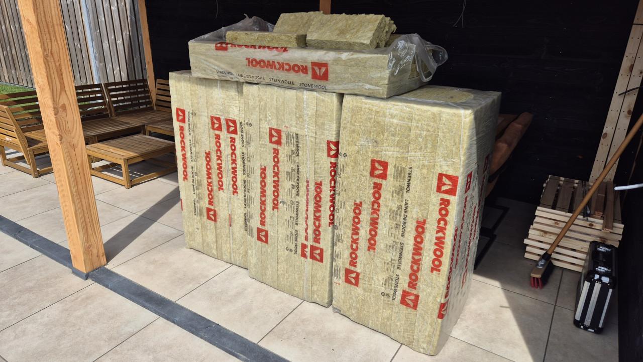 Ruim 20 m² steenwol isolatie 6 cm dik
