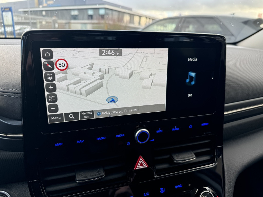 Hyundai Ioniq 1.6 gdi comfort plus | navigatie | achteruitrijcamera | cruis
