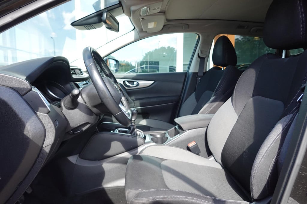 Nissan Qashqai 1.2 n-connecta