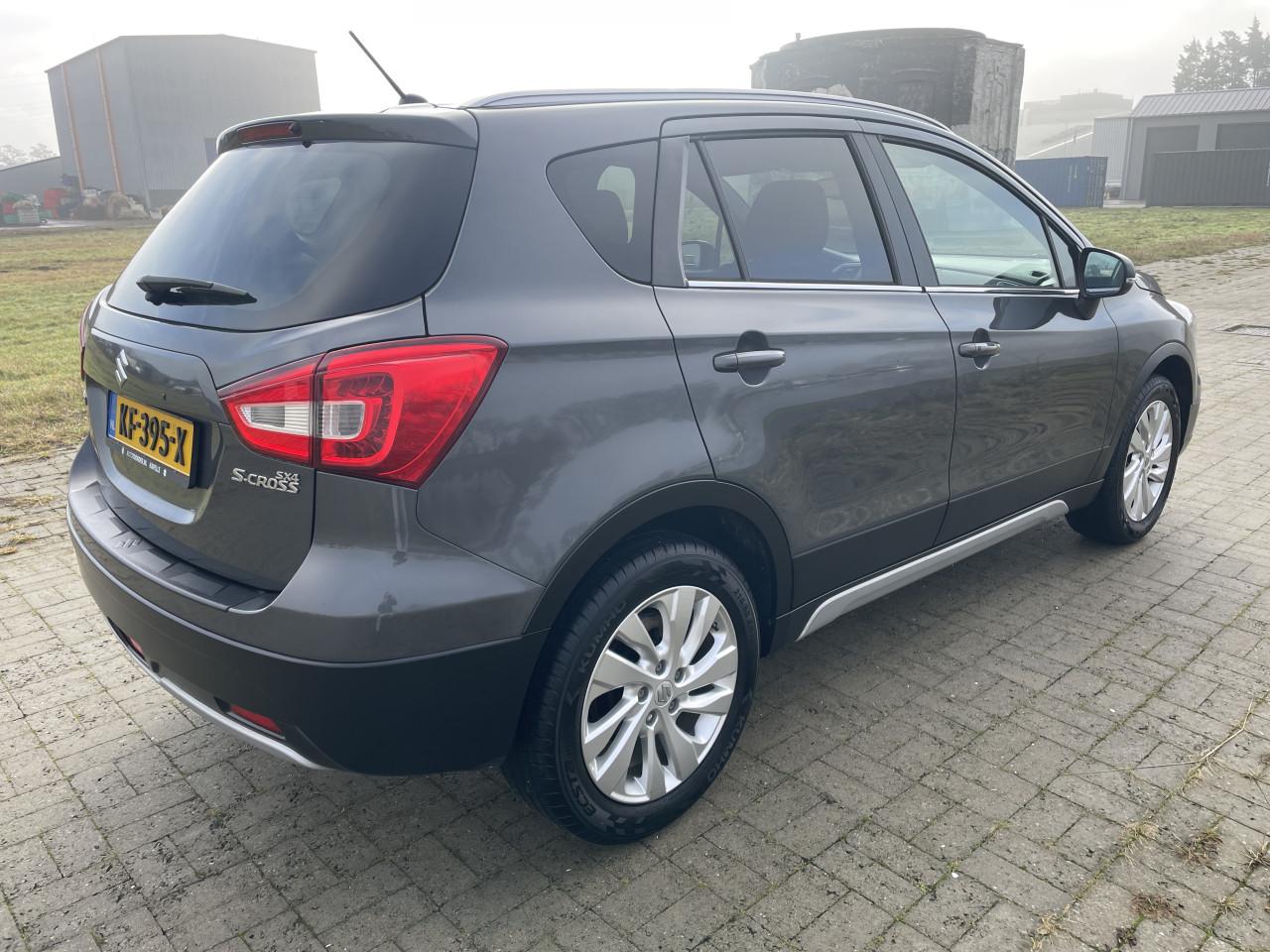 Suzuki s-cross 1.0 boosterjet exclusive