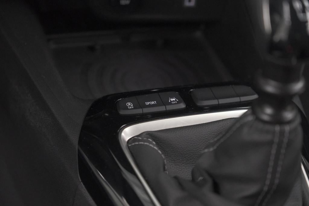 Opel Corsa turbo 100 gs | camera | dodehoekdetectie | apple carplay