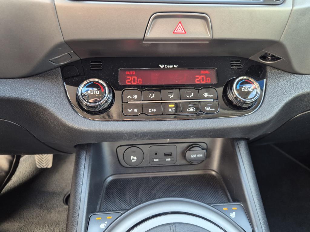 Kia Sportage 1.6 gdi world cup edition