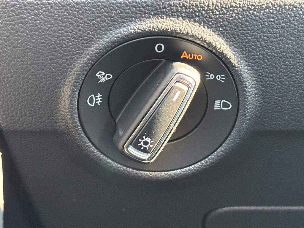 Volkswagen T-roc 1.5 tsi 150pk 7-dsg style|camera|carplay|keyless| rijklaar