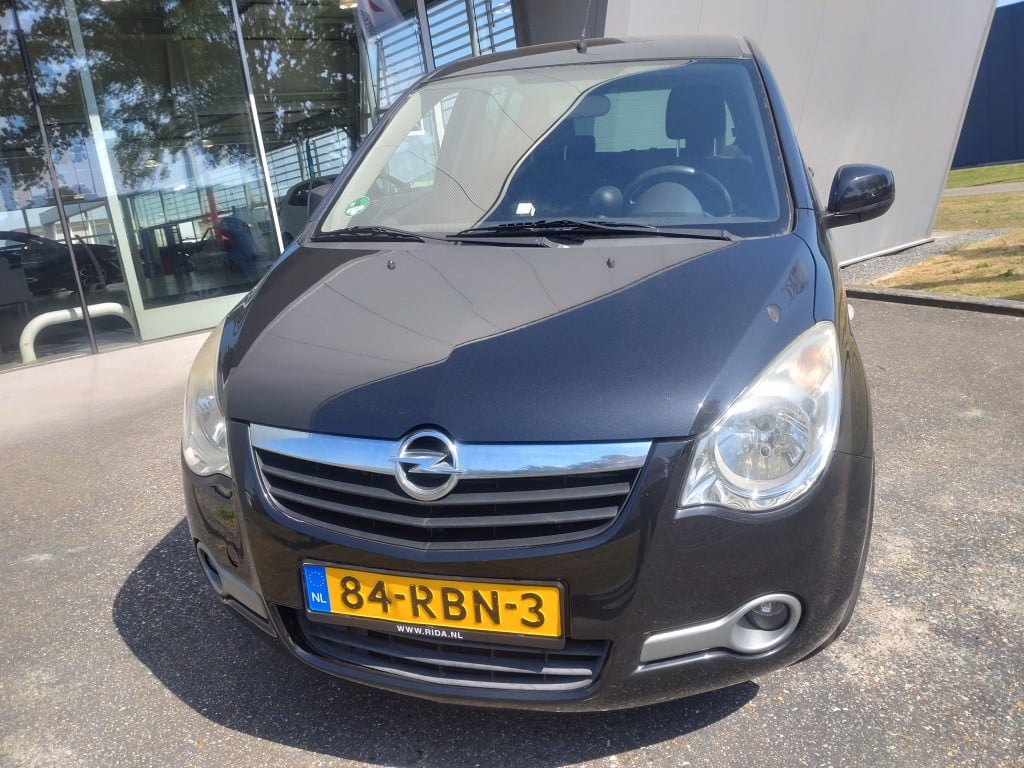 Opel Agila 1.0 edition