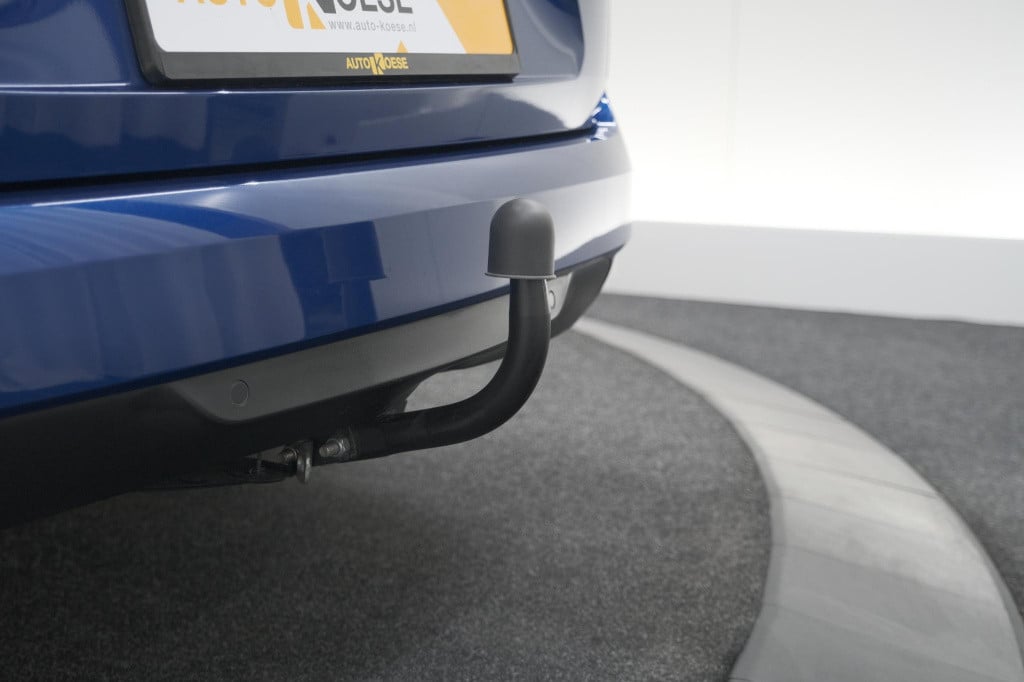 Renault Megane tce 140 edc techno | trekhaak | camera | navigatie | 9.3 inc