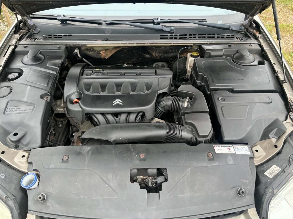 Citroen C5 2.0-16v cool tech