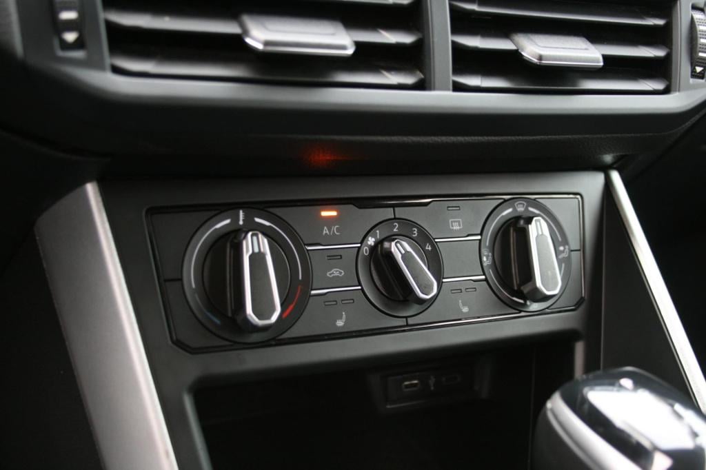 Volkswagen Polo 1.0 tsi life business