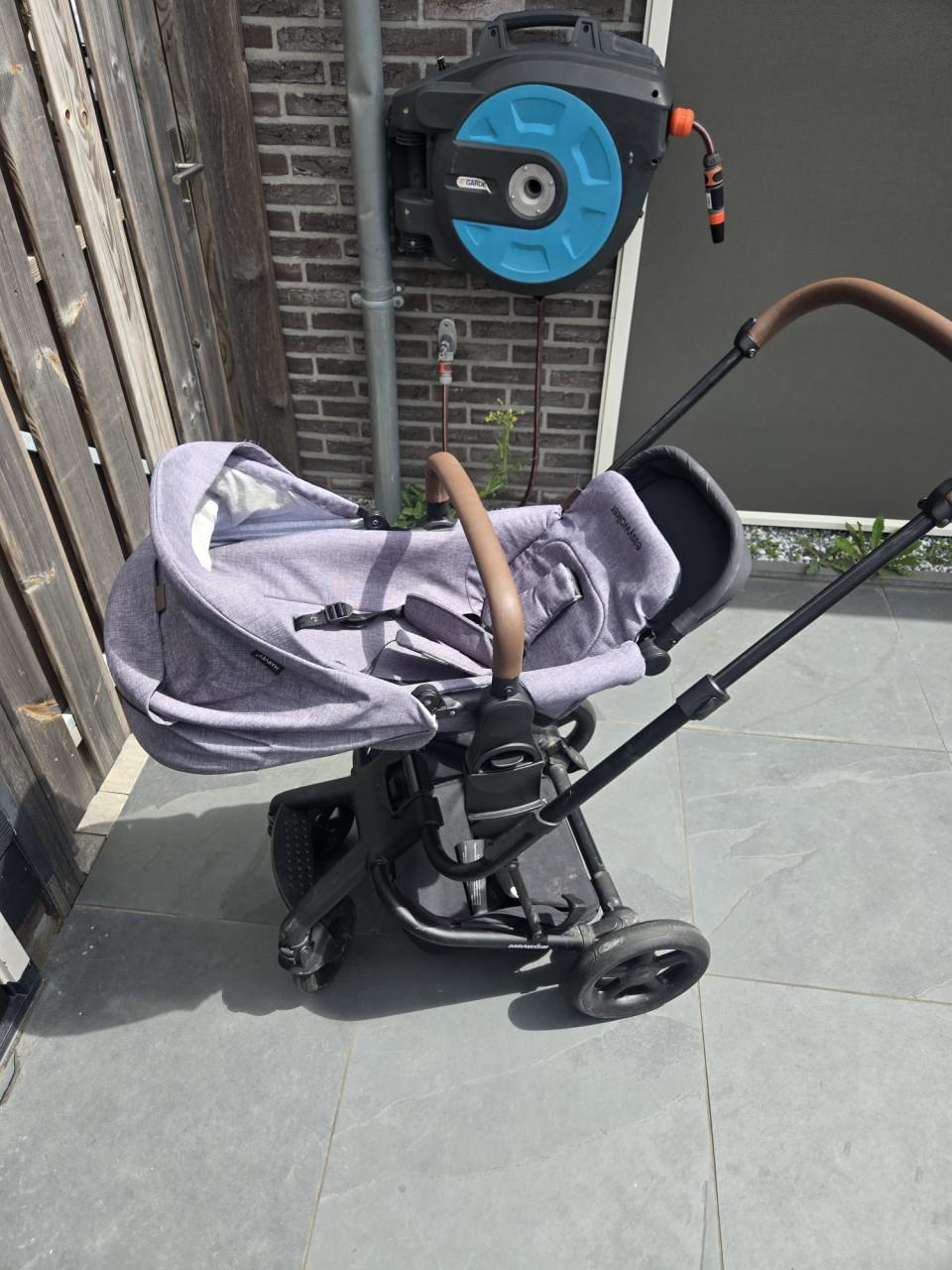 Complete kinderwagen