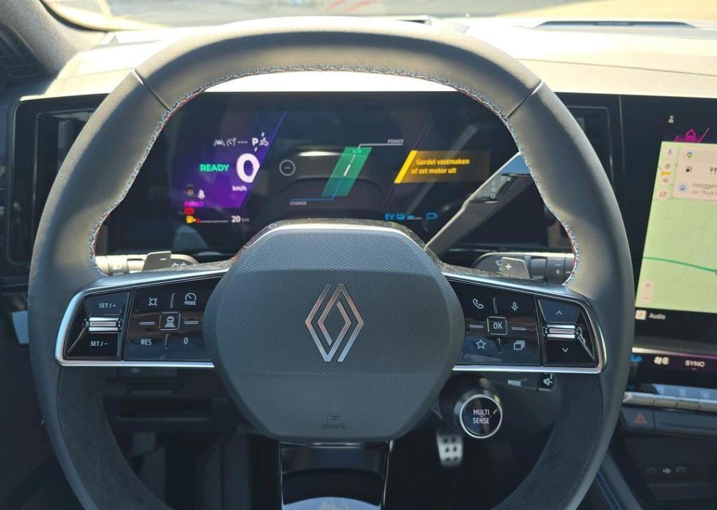 Renault Espace e-tech full hybrid 200 esprit alpine 5p. - pack around view 