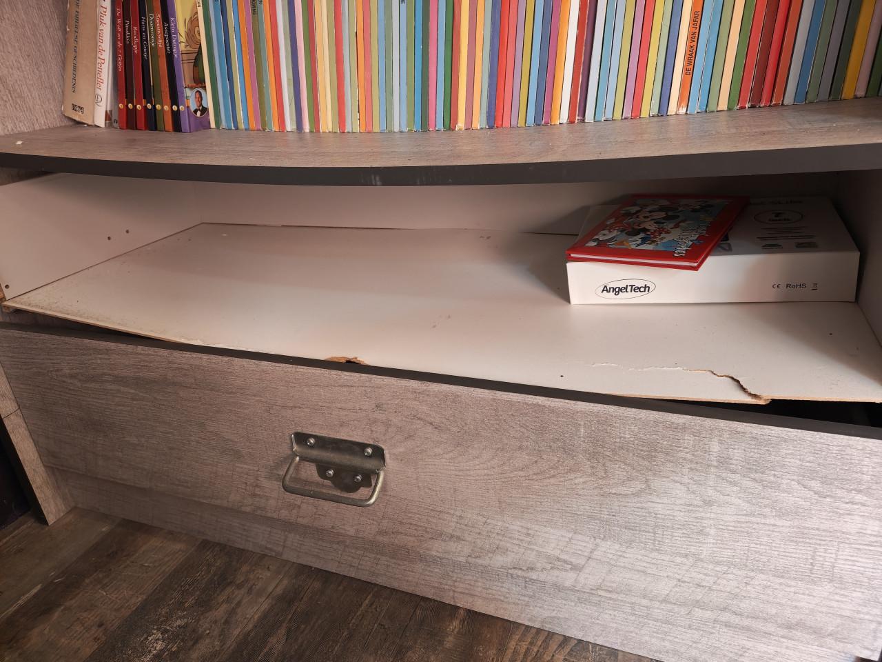 Stoere hoogslaper en bureau