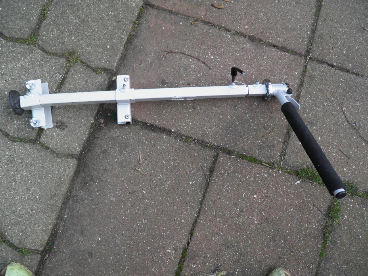 Mobiele sta op hulp bij het uit bed komen
