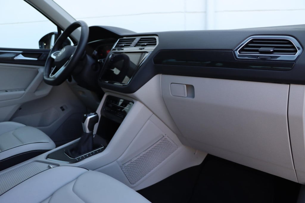 Volkswagen Tiguan 1.4 tsi ehybrid elegance 245pk dsg6