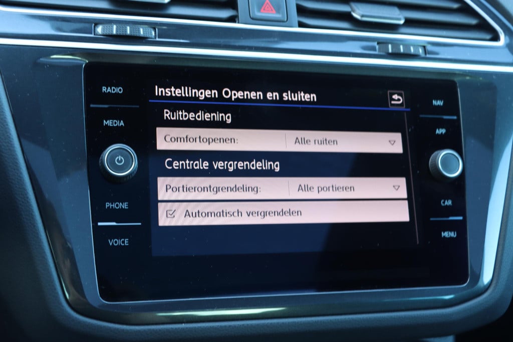 Volkswagen Tiguan 2.0 tsi 4motion highline business r dsg7
