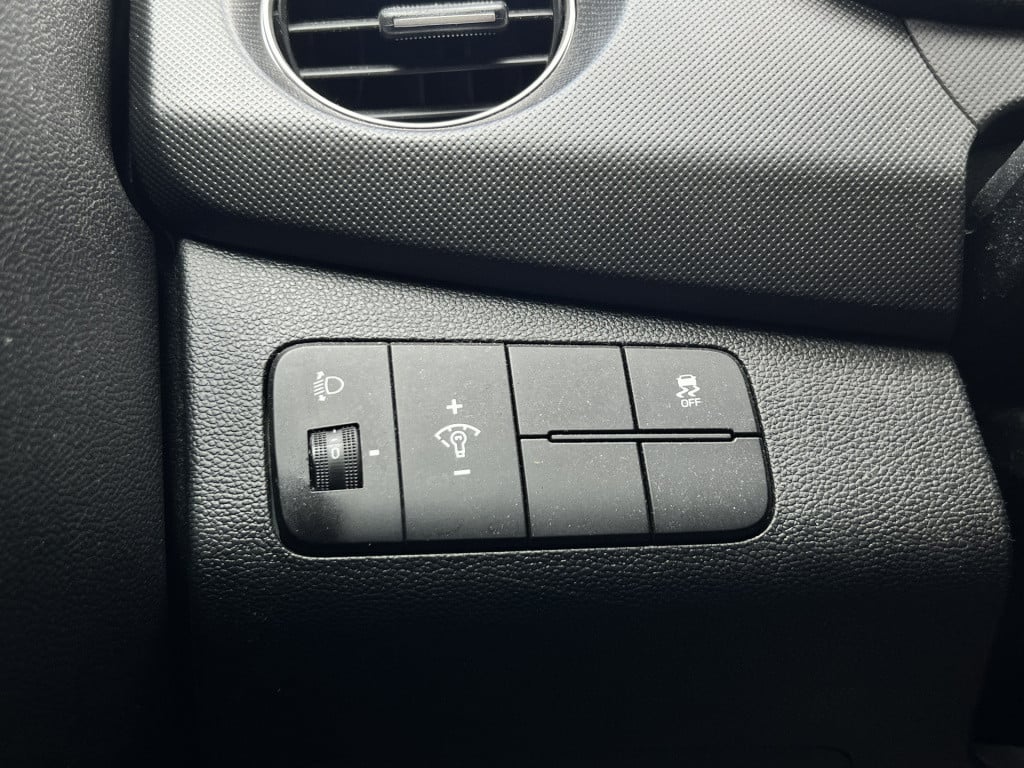 Hyundai I 10 1.0i comfort - apple/ android carplay | cruise c. | bluetooth 