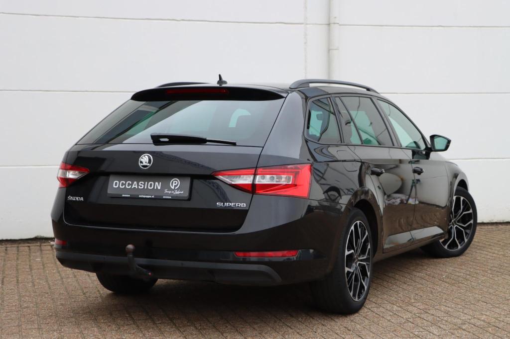 Skoda Superb combi 1.4 tsi act style business