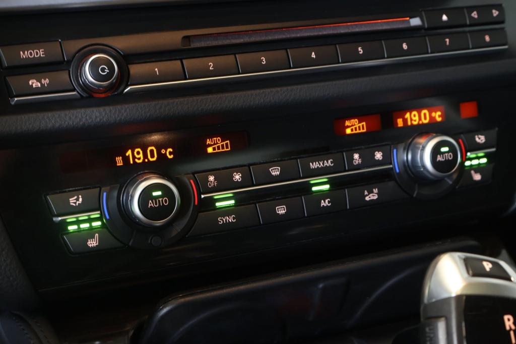 BMW 5 Serie 528i high executive dealer oh, carplay, pano, keyless, led, hea