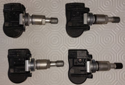 WIELSENSOREN BANDENSPANNING CONTROLESYSTEM (4 stuks)
