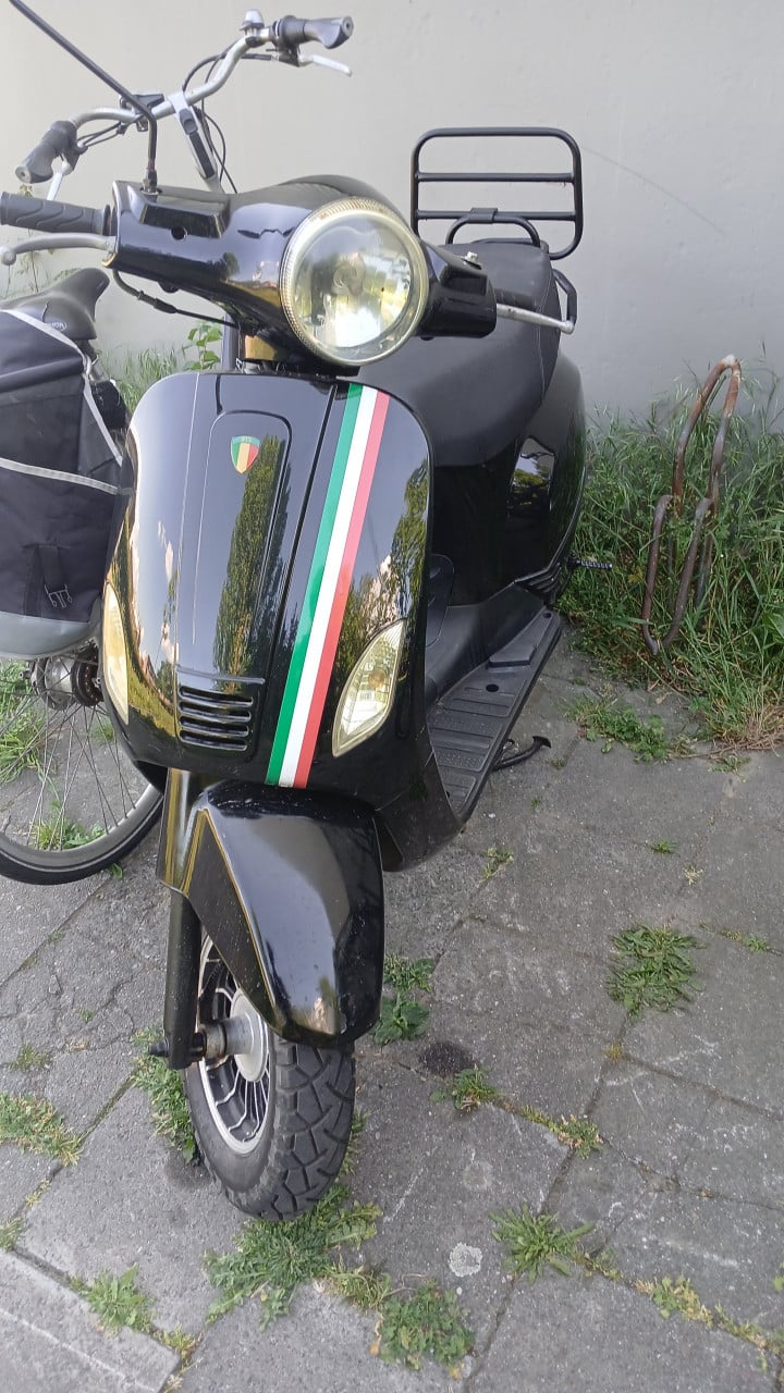 Riva snorscooter