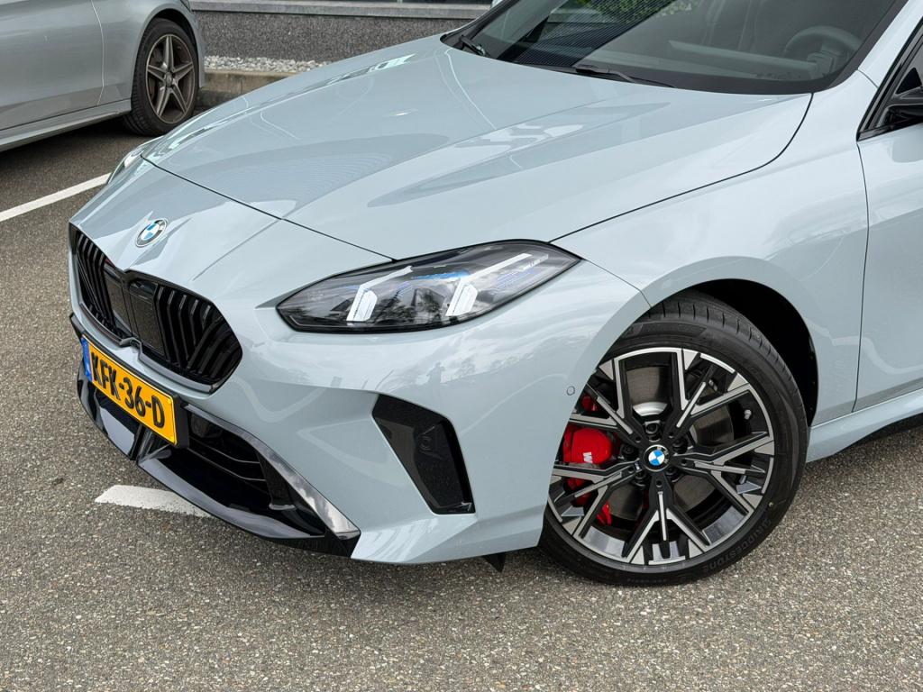 BMW 1 Serie 120 m sport design edition i panoramadak i camera i led i wides
