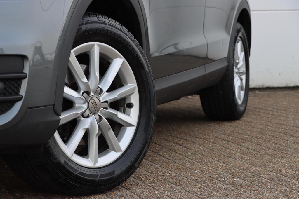 Audi Q3 1.4 tfsi pro line | navi | sensoren | cruise control