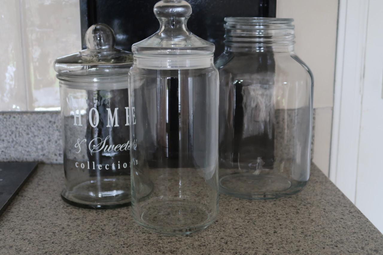 Decoratieve glazen voorraadpotten, bijv. voor snoep koekjes of anders